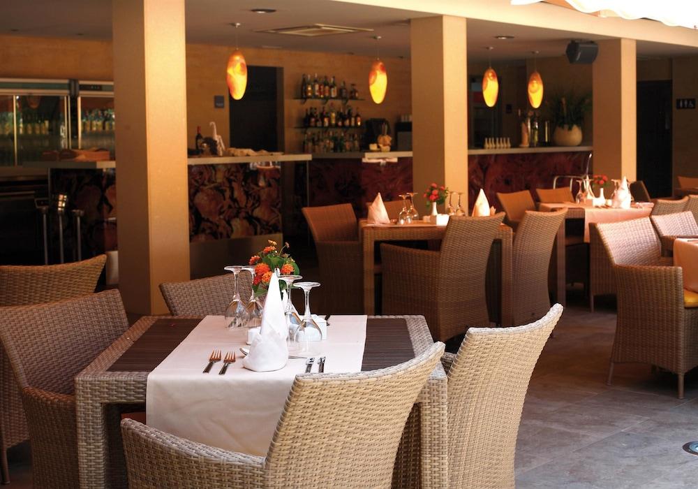 Occidental Cala Vinas Hotel Cala Vinas  Ngoại thất bức ảnh